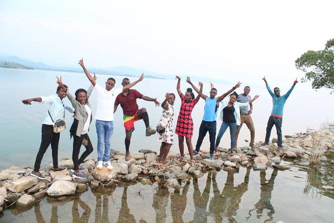 Boat cruise and adventures -Karongi - Lake Kivu in Kibuye, and why island hopping works