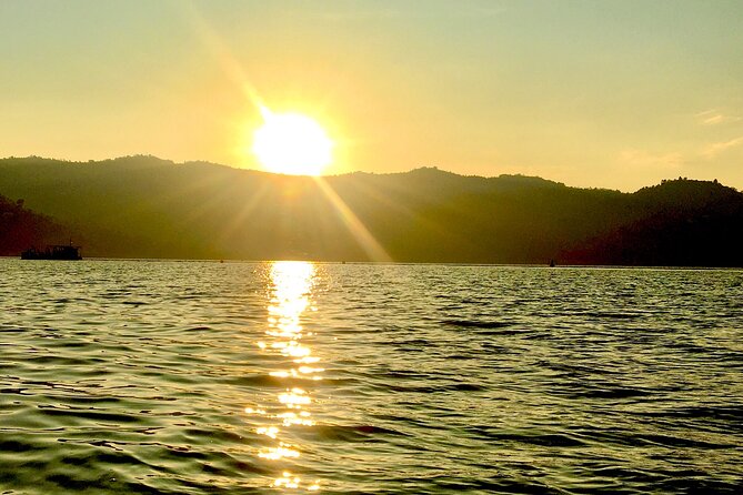 Boat cruise and adventures -Karongi - Who this cruise is perfect for, and who should think twice