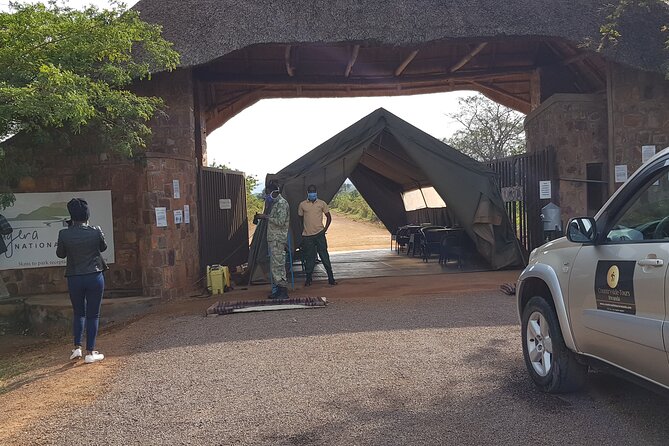 Cool Share Day Akagera Game Drive, Daily Depart, Boat Ride, Lunch - Lake Ihema Boat Ride: What to Expect on the Water
