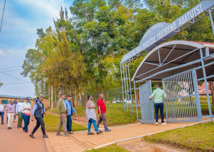 Kigali: luxury City Tour with Hotel Pickup and Drop-off - Mount Kigali viewpoints, then Rebero on the route