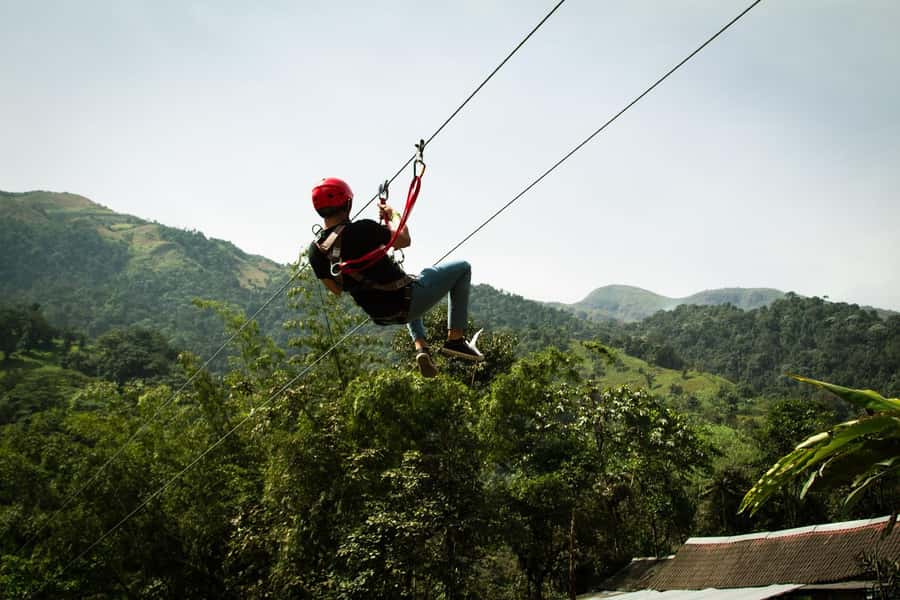 Kigali: Zip-line Experience in Mount Kigali - What about photos and staff help during the ride?