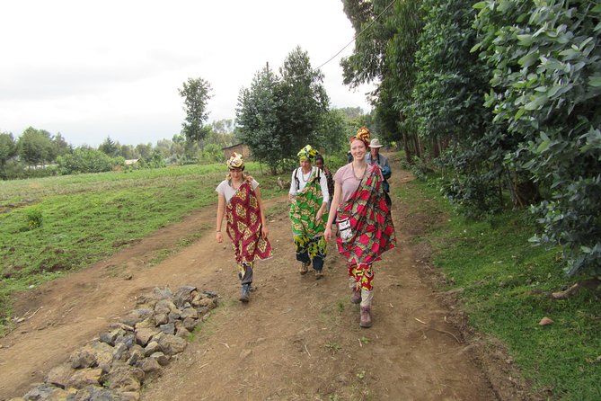 Scenic walk around volcanoes - The Bisoke foot route, and why the five-volcano views matter